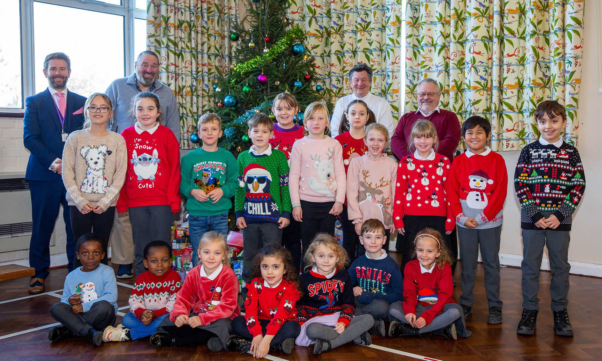 St Mary’s Primary School, Saffron Walden, pupils and staff thank Royal Arch Mason John Hubbard (back row second left) and Chris Hicks (back right).