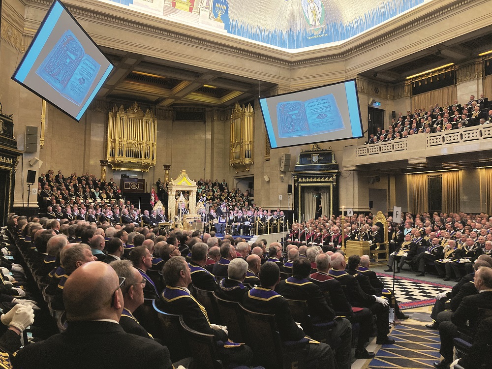 Photo of the Especial Meeting of Grand Lodge held in the Grand Temple