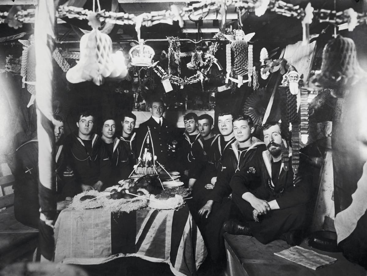 Soldiers on Royal Naval destroyer HMS Mermaid preparing Christmas dinner, c.1916