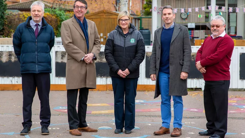  (L_R) Dr N Rudman, Executive Headteacher, thanking Paul Tarrant, Head of Essex Freemasons with Faye Whit