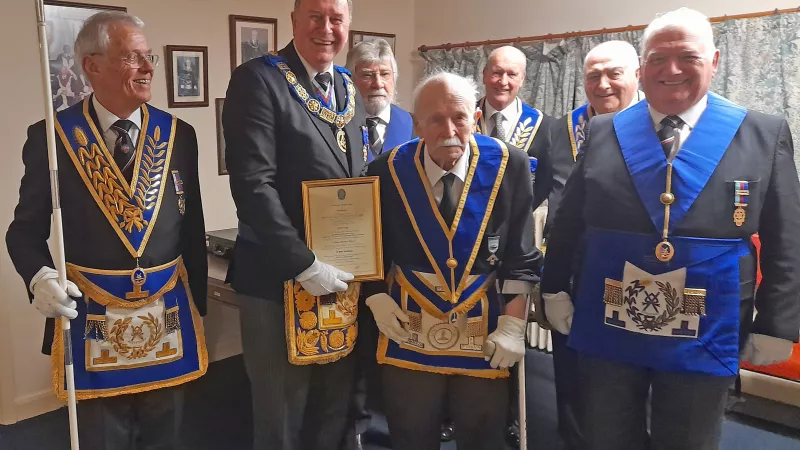 Freemasons in regalia