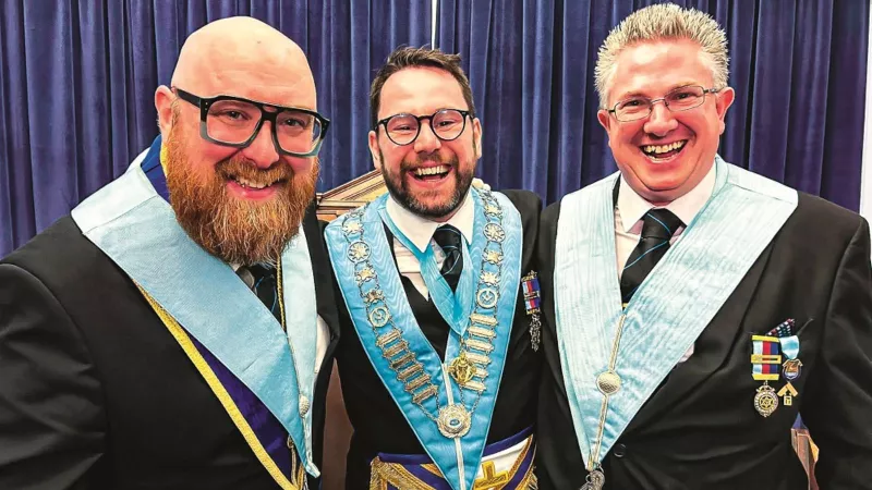 Hertforshire Freemasons wearing their masonic regalia