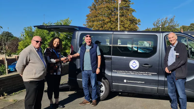 handover of keys to new minibus for RMBI in York