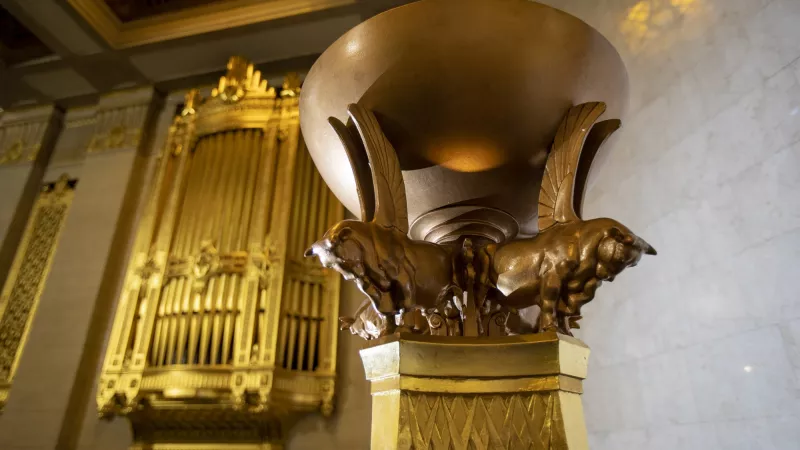 Organ in Freemasons' Hall in London