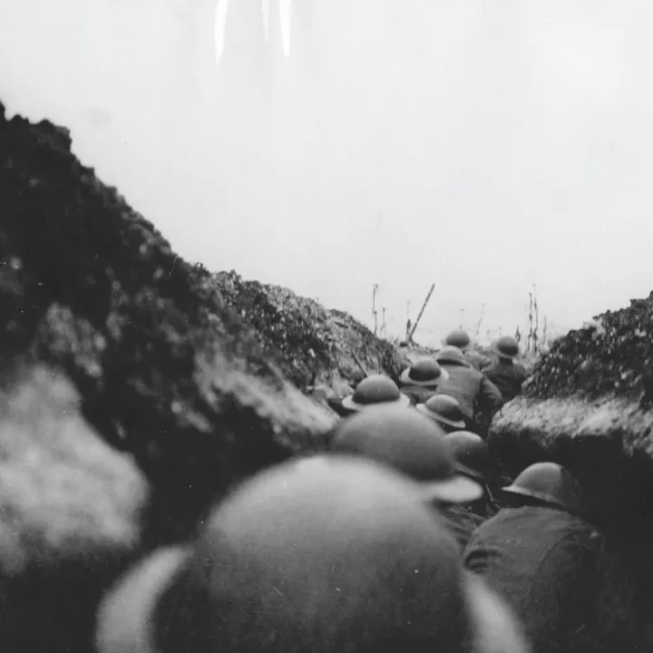 A raiding party of the 10th Battalion Cameronians (Scottish Rifles) waiting in a ‘sap’ trench for the signal to go. Moments later a shell fell short killing seven men, c.1917