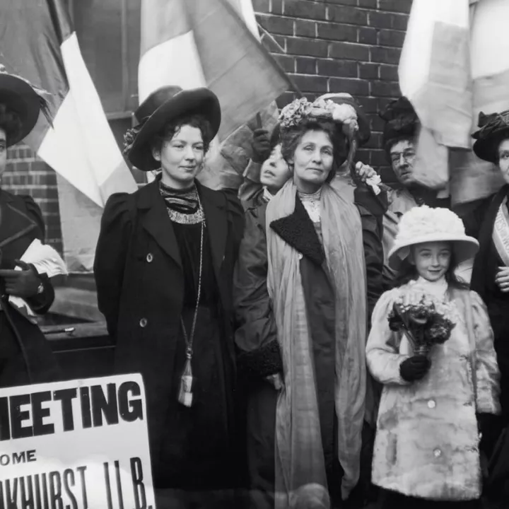 Emmeline and Christabel Pankhurst leaving Bow Street, where they were imprisoned. In 1914, Emmeline ceased all suffragette activities to help with the war effort, c.1910