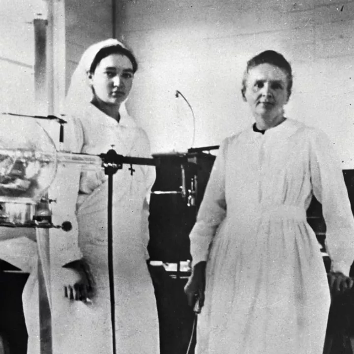 Madame Curie and her teenage daughter, Irene Curie, amassed a fleet of vehicles equipped with X-Ray machines, saving untold soldiers’ lives, c.1915